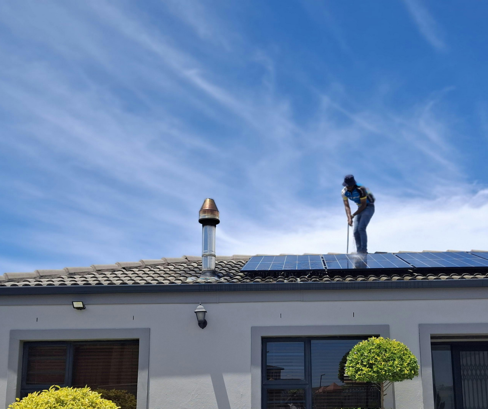 Avoid These Mistakes When Filing a Roofing Insurance Claim